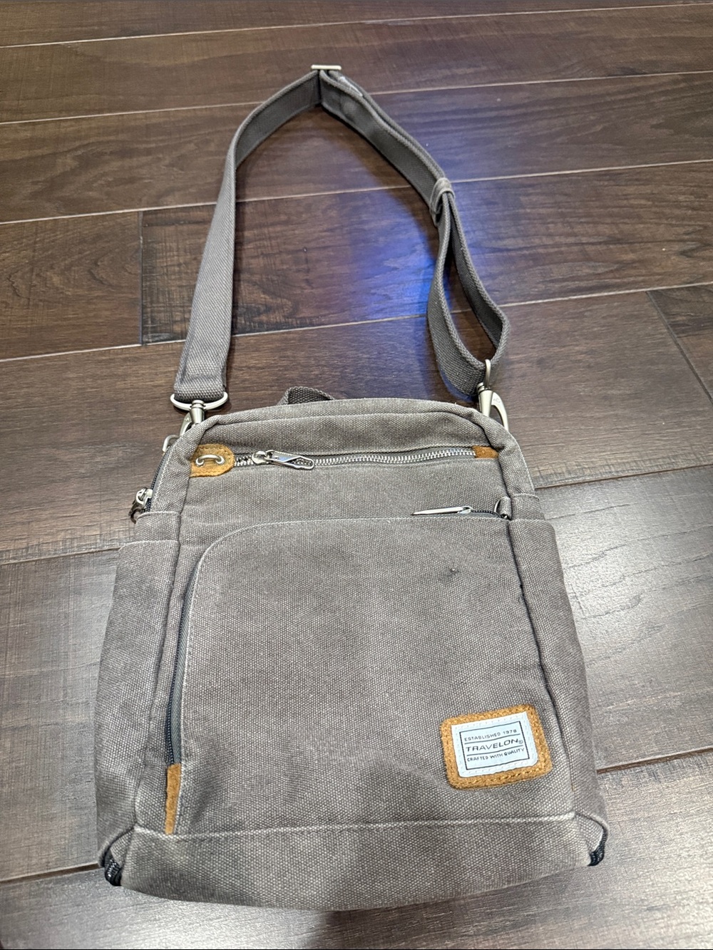 Travelon Canvas Crossbody Bag in Gray